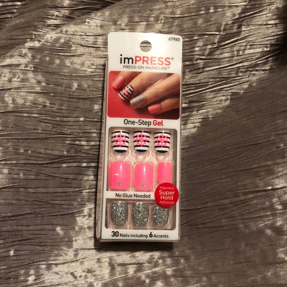 NWOT press on manicure nails women’s sailor